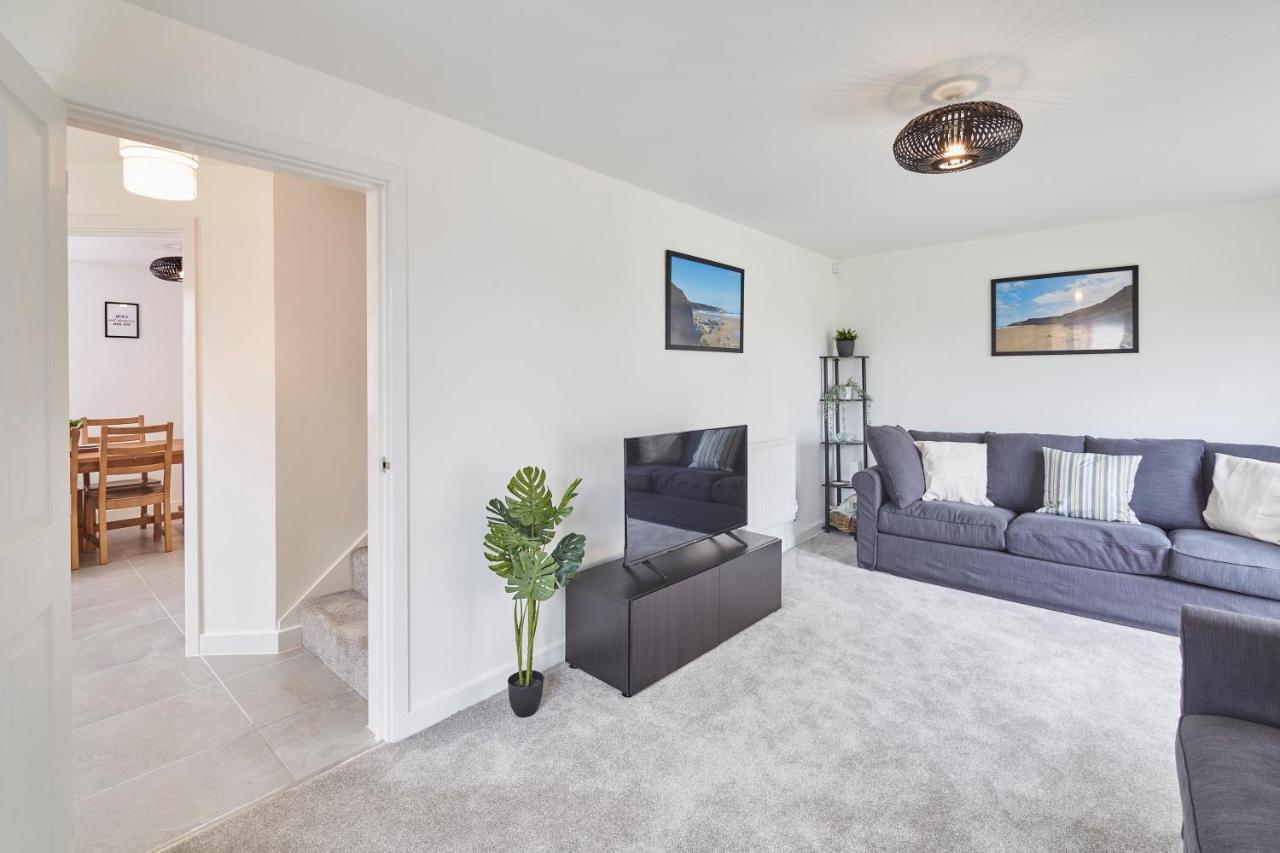 Host & Stay - Cayton Bay Cottage エクステリア 写真